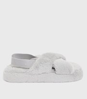 New Look Girls Grey Star Faux Fur Chunky Slider Slippers
